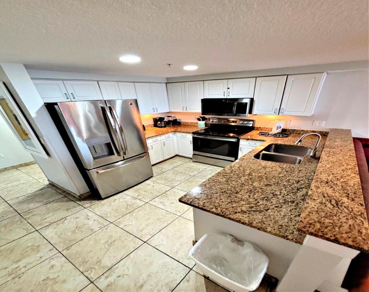 2 Bedroom Direct Oceanfront Wyndham Ocean Walk Daytona Beach 2226-0 เดย์โทนาบีช ภายนอก รูปภาพ